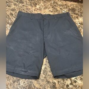 Men’s PGA tour black golf shorts size 34